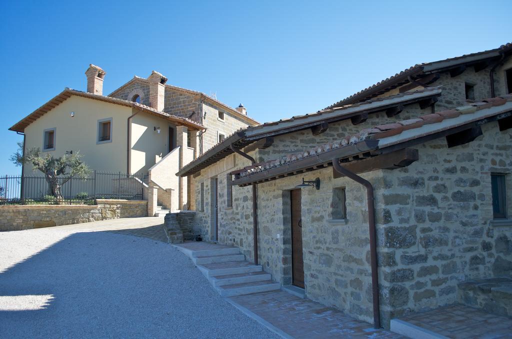 Tenuta Borgo Santa Cecilia 구비오 외부 사진