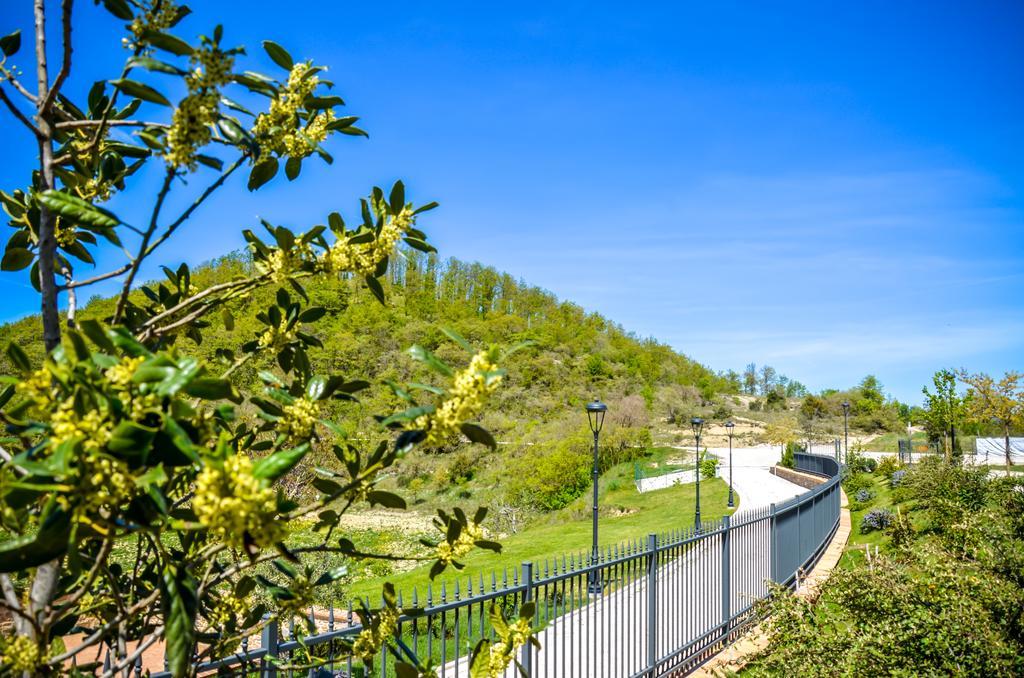 Tenuta Borgo Santa Cecilia 구비오 외부 사진